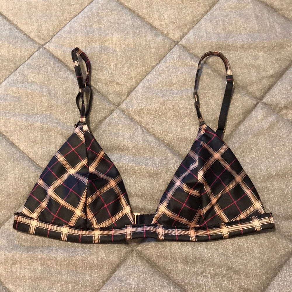 NWT VS Satin Triangle Bra